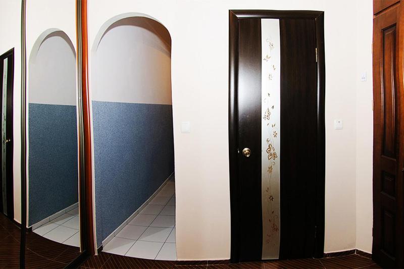 Luxury Apartment Near Rynok Square Лвив Екстериор снимка