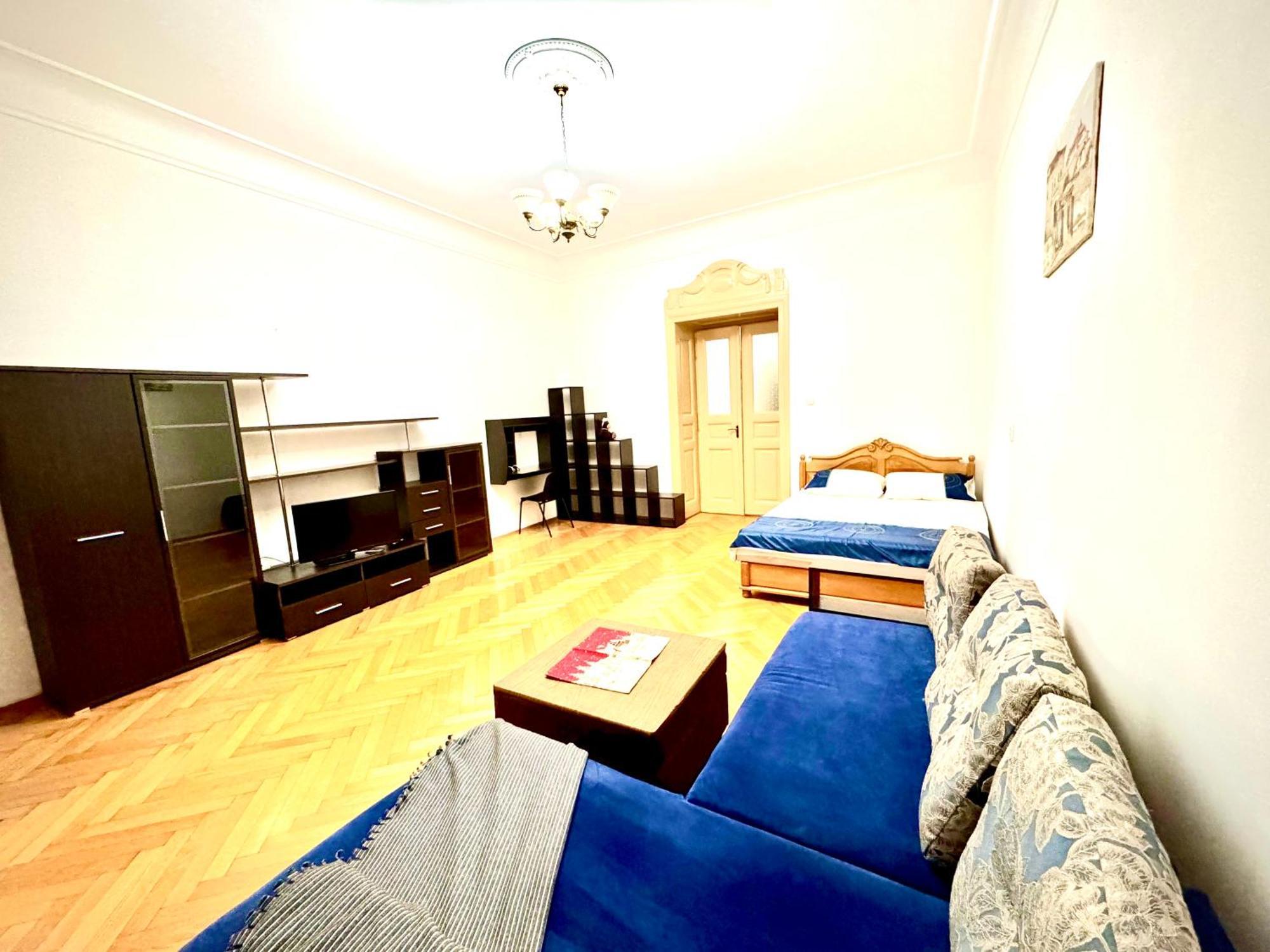 Luxury Apartment Near Rynok Square Лвив Екстериор снимка
